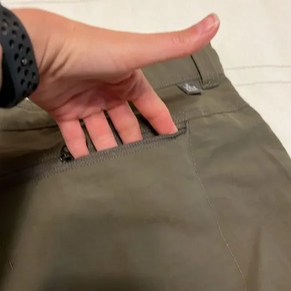 North Face Paramount II Cargo Shorts, Taupe Green - Picture 4 of 9